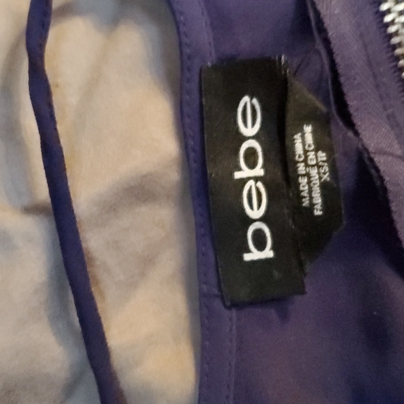 ⚡3/25⚡EUC Bebe Sleeveless top with lace cut outs -XS - Picture 4 of 4